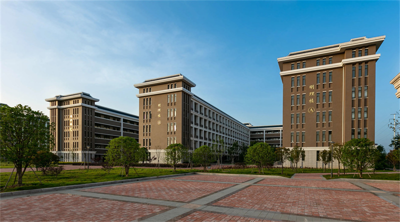 _长沙复读机构学费是多少_长沙各复读学校学费标准