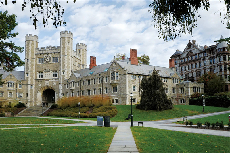 湖南省洞口县创新学校地址_洞口创新学校占地面积_