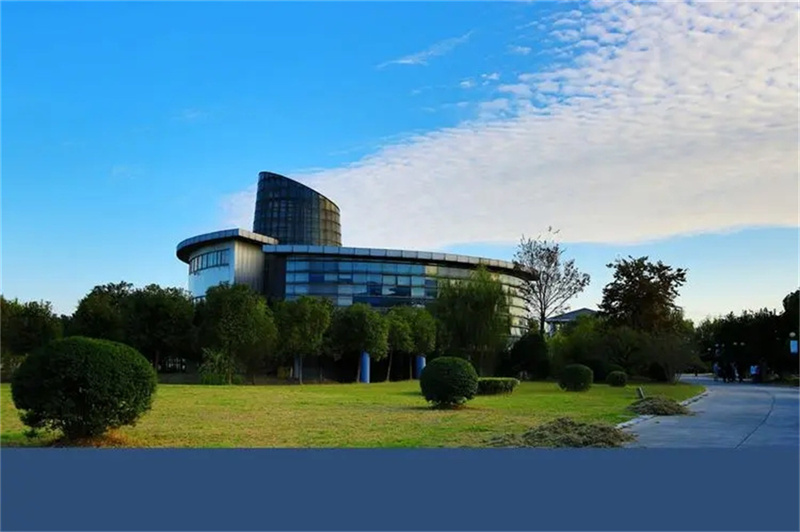 曾国藩学校复读升学率__曾国藩复读学校高考成绩