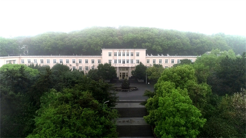 湖南娄底双峰中学_娄底双峰实验学校_