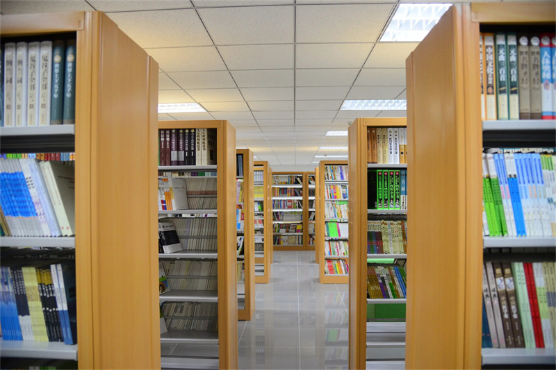 娄底市篮圃学校__娄底蓝圃学校是公立还是私立