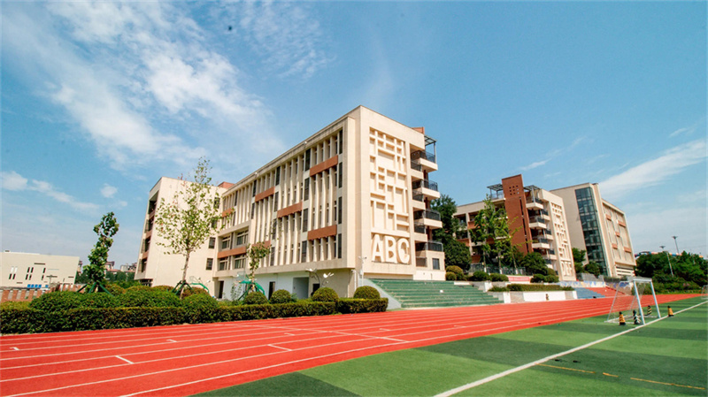 _明达复读学校收费标准_明达复读